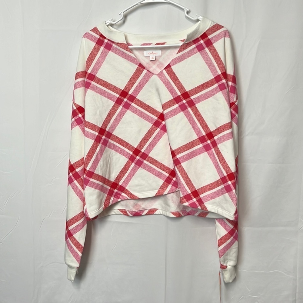 Colsie XL sleep top.